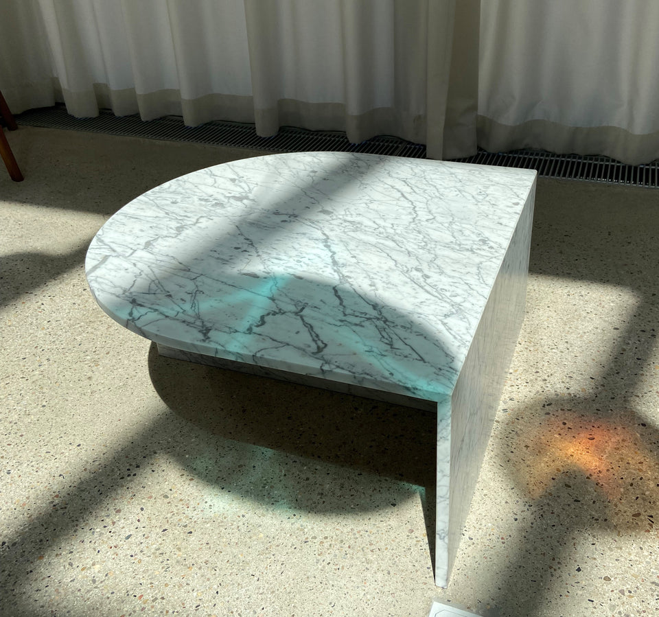- SALE - FIFTY Oblong / marble Calcatta